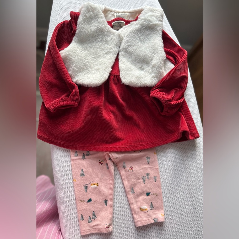 First Impressions Holiday – Red Dress, Pink Leggings & Faux Fur Vest – Size 6-9M